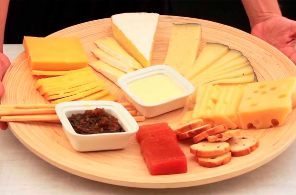Cómo hacer una tabla de quesos perfecta