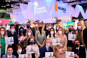 Empresarios turísticos valencianos: “La guerra en Ucrania, nuevo factor para no aprobar tasa turística”