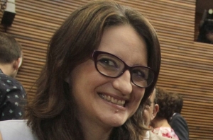 El instructor procesa a Oltra 